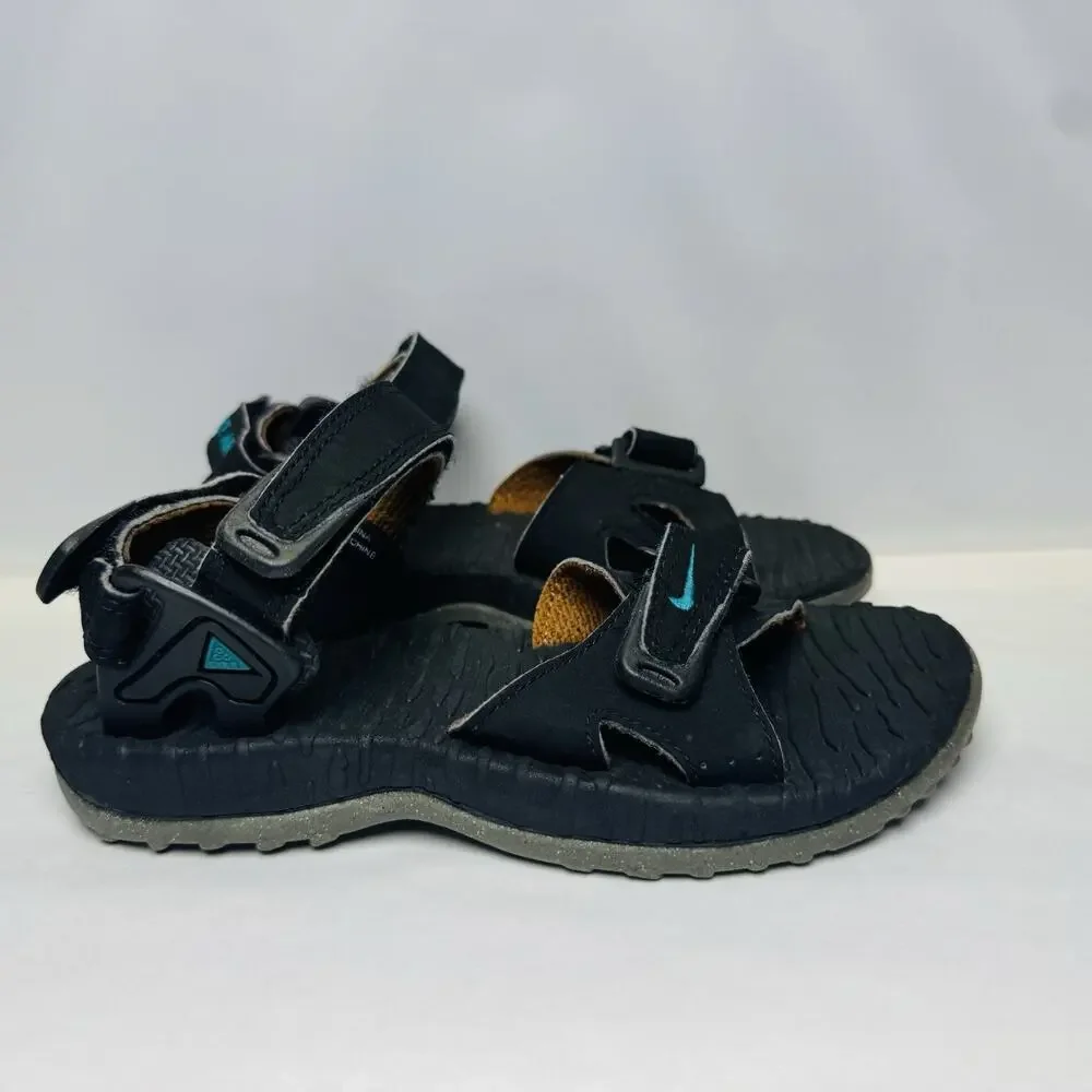 Nike Air Deschutz ACG Sandals Kids Size 3‎ Black Adjustable Strap Water Outdoor